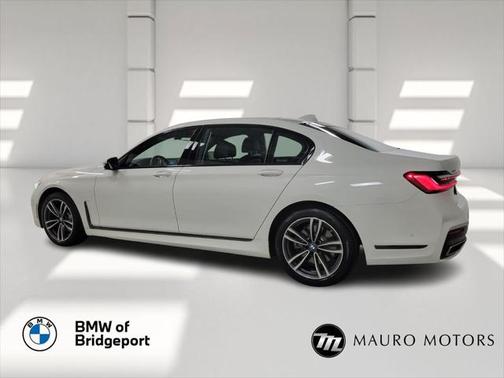 2020 BMW 740 xDrive