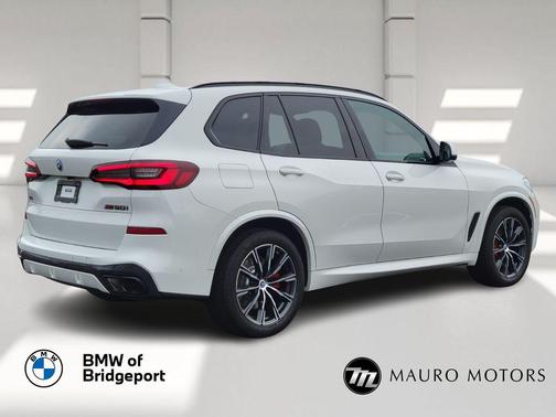 2023 BMW X5 M50i