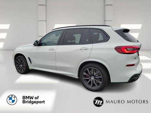 2023 BMW X5 M50i