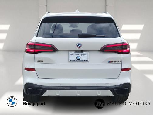 2023 BMW X5 M50i