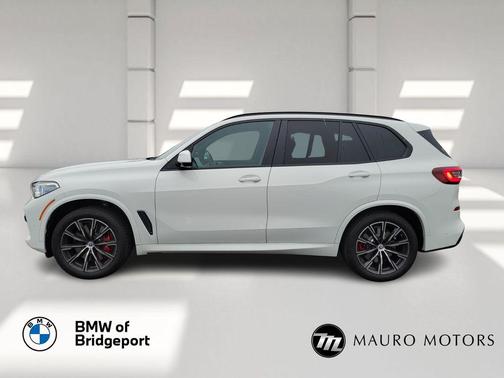 2023 BMW X5 M50i