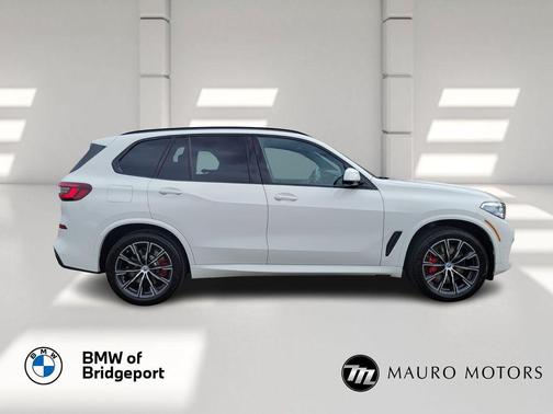 2023 BMW X5 M50i