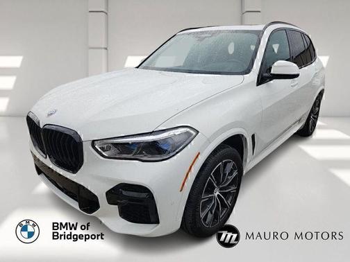 2023 BMW X5 M50i