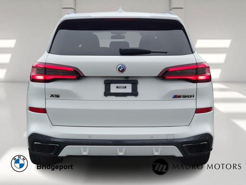 2023 BMW X5 M50i