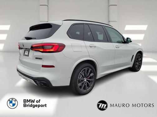 2023 BMW X5 M50i
