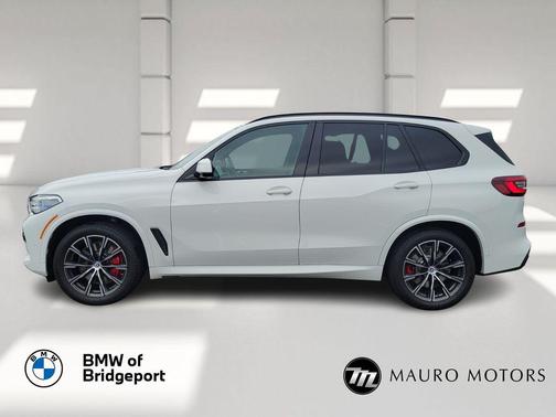 2023 BMW X5 M50i