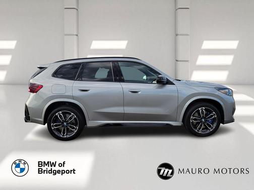 2025 BMW X1 M35i