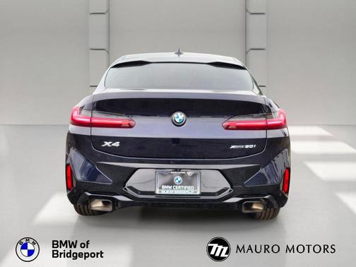 Black 2023 BMW X4 xDrive30i