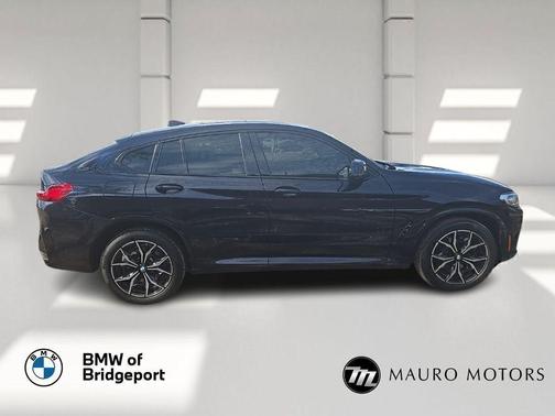 2023 BMW X4 xDrive30i