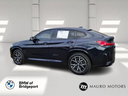2023 BMW X4 xDrive30i