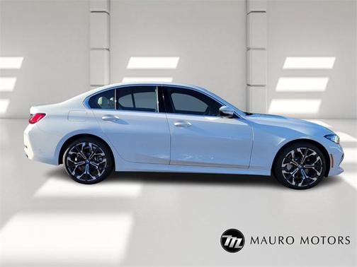 2025 BMW 330 i xDrive