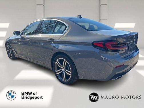 2022 BMW 530 i xDrive