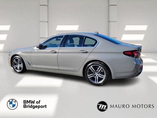 2022 BMW 530 i xDrive