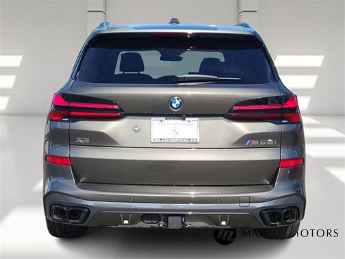 2026 BMW X5 M60i