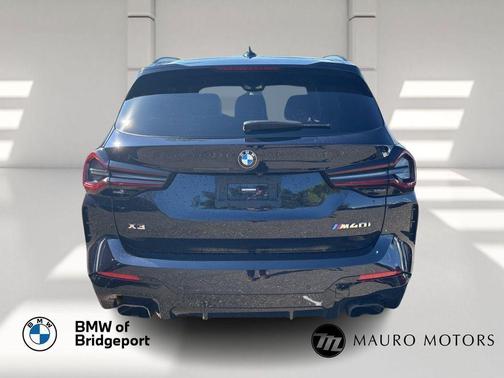 2023 BMW X3 M40i