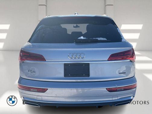 2022 Audi Q5 45 S line Premium Plus