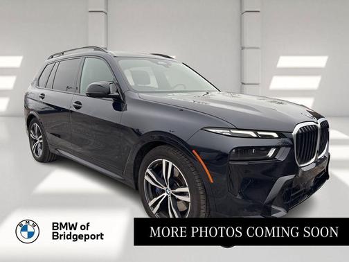 2025 BMW X7 M60i