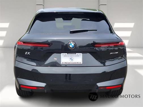 2026 BMW iX xDrive60