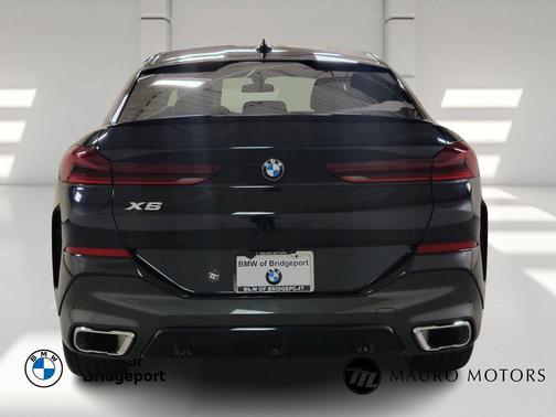 2023 BMW X6 xDrive40i