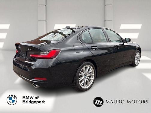 2023 BMW 330 xDrive