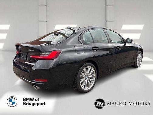 2023 BMW 330 xDrive