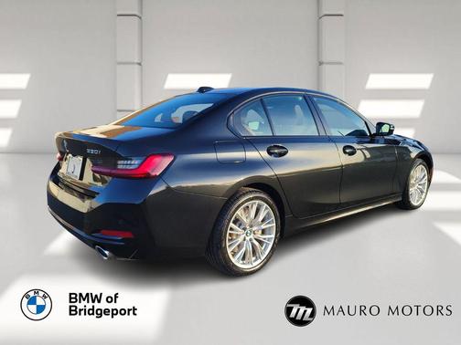 2023 BMW 330 xDrive