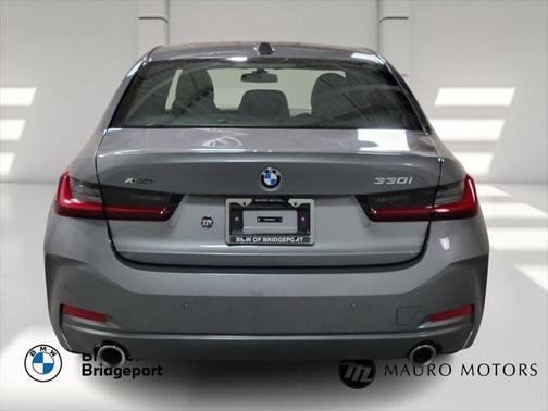 2024 BMW 330 i xDrive