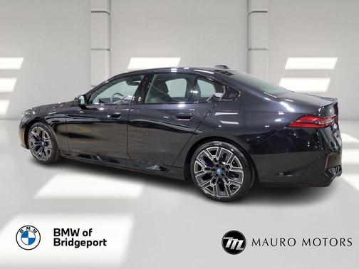 2025 BMW i5 xDrive40