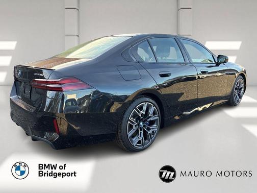 2025 BMW i5 xDrive40