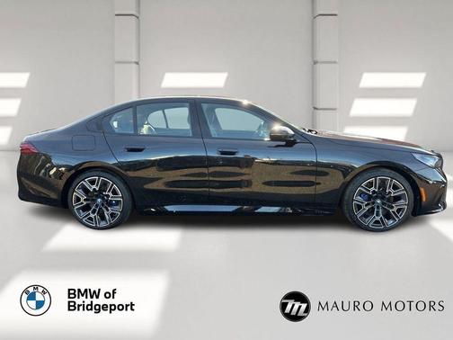 2025 BMW i5 xDrive40