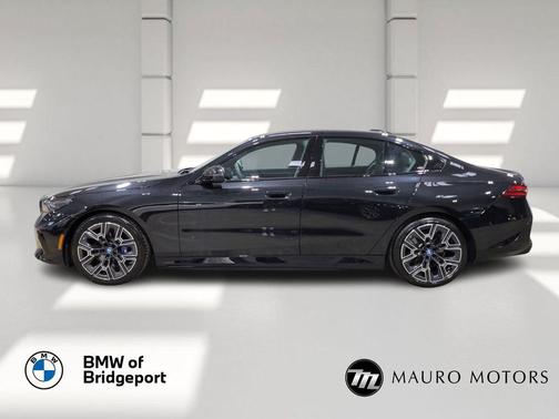 2025 BMW i5 xDrive40