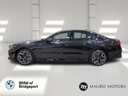 2025 BMW i5 xDrive40