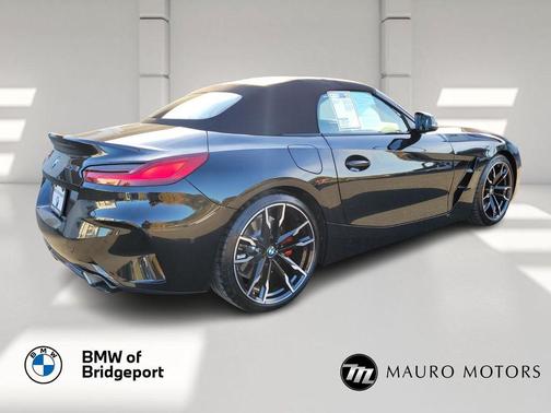 2025 BMW Z4 M40i
