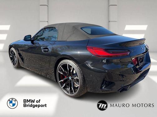 2025 BMW Z4 M40i