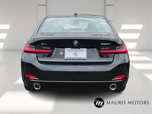 2025 BMW 330 i xDrive