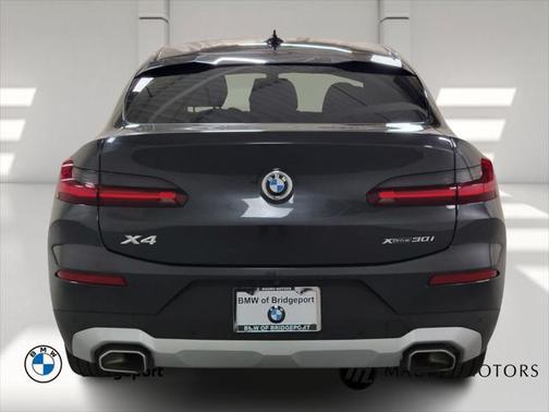 2024 BMW X4 xDrive30i