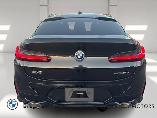 2023 BMW X4 xDrive30i