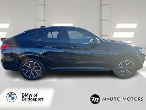 2023 BMW X4 xDrive30i