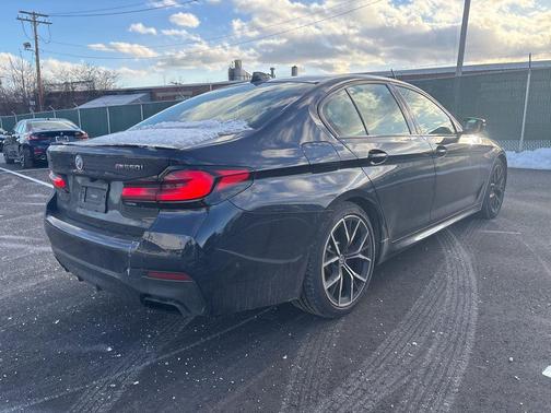 2023 BMW M550 i Xdrive