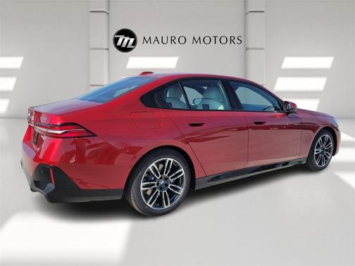 2024 BMW 530 i xDrive