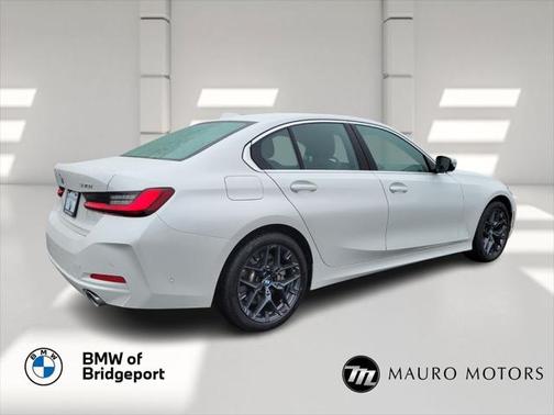 2025 BMW 330 i xDrive