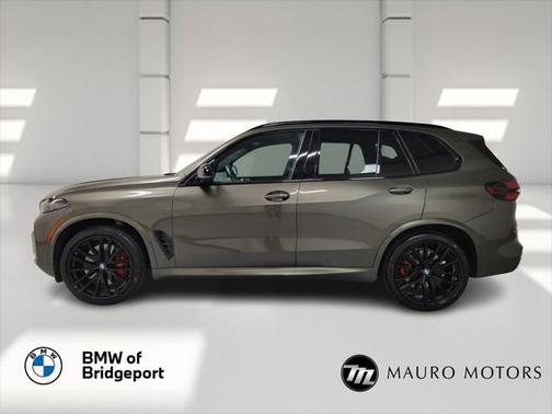 2024 BMW X5 M60i