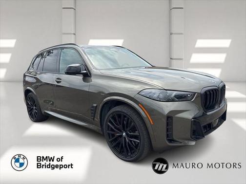 2024 BMW X5 M60i