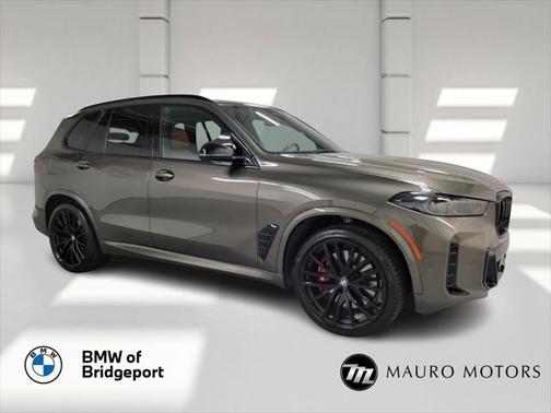 2024 BMW X5 M60i