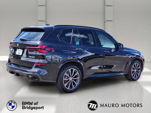 Black 2024 BMW X5 M60i