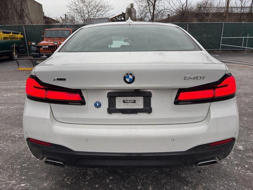 2022 BMW 540 i xDrive