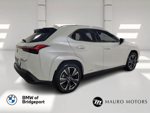 2022 Lexus UX 250h Base