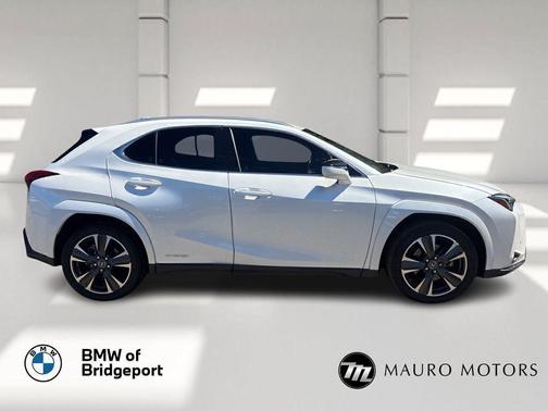 2022 Lexus UX 250h Base