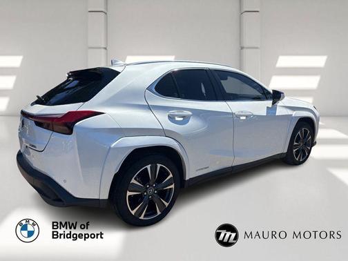 2022 Lexus UX 250h Base
