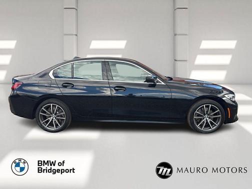 2022 BMW 330 xDrive